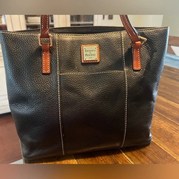 Dooney & Bourke bag - Picture 5 of 6